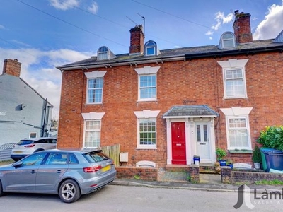 Terraced house for sale in Watts Road, Studley B80