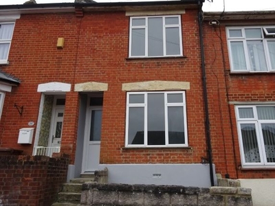 Terraced house to rent in Alexandra Road, Chatham ME4