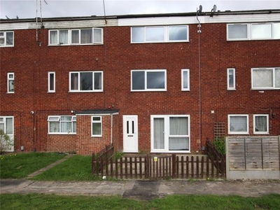 Terraced house to rent in Brentwood Close, Houghton Regis, Dunstable, Bedfordshire LU5