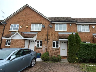 Terraced house to rent in Kensington Way, Borehamwood, Hertfordshire WD6