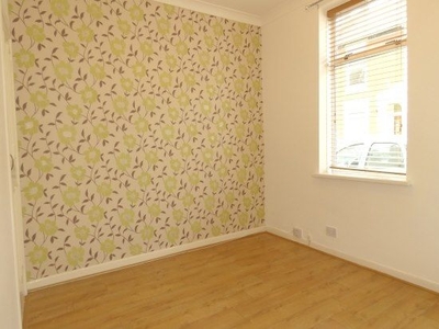 Terraced house to rent in Liverpool Road, Portsmouth PO1
