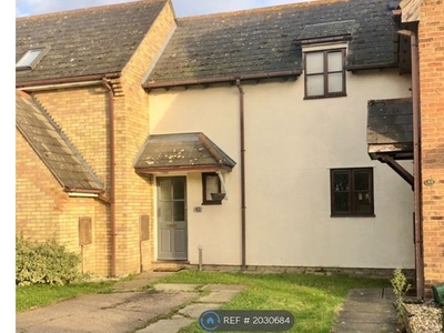 Terraced house to rent in Victoria Gardens, Colchester CO4