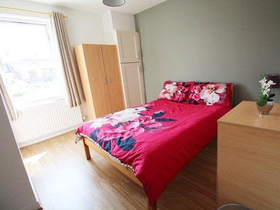 2 bedroom house share for rent in Shakespeare Street, High Street, Lincoln, Lincolnshire, LN5 8JS, LN5