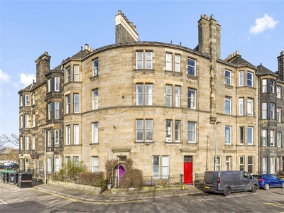 1 bed first floor flat for sale in Leith