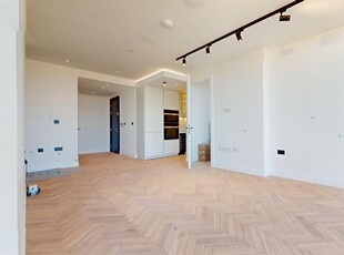 1 bedroom apartment for rent in 250 City Road, London, EC1V - Large one bed plus a study room, EC1V