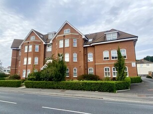 1 bedroom apartment for rent in Bournemouth Road, Lower Parkstone, Poole, BH14