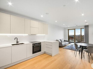 1 bedroom apartment for rent in Capital Interchange Way Brentford TW8