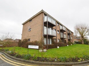 1 bedroom apartment for rent in Cardinal Close, RG4
