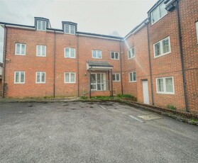 1 bedroom apartment for rent in Fosseway Court, Curtis Street, SN1