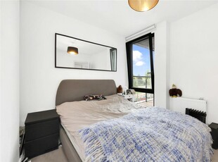 1 bedroom apartment for rent in Palmers Road, London, E2