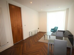 1 bedroom apartment for rent in The Lightbox Media City UK M50