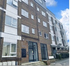 1 bedroom flat for rent in Queensway, Bletchley, Milton Keynes, MK2