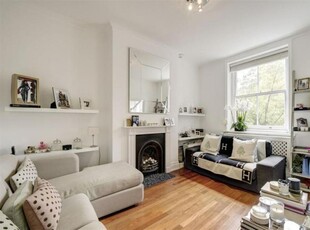 1 bedroom ground floor flat for rent in Elm Park Mansions, Chelsea SW10