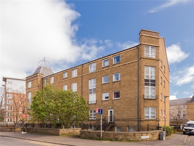 2 bed first floor flat for sale in Broughton