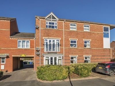2 Bed Flat/Apartment For Sale in Banbury, Oxfordshire, OX16 - 4879185
