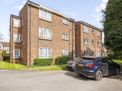 2 Bed Flat/Apartment For Sale in Hatch End, Pinner, HA5 - 5398862