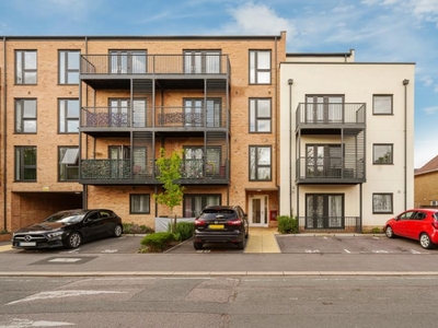 2 Bed Flat/Apartment For Sale in Maidenhead, Berkshire, SL6 - 5405203
