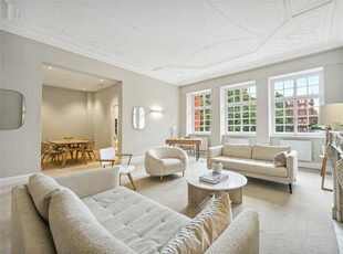 2 bedroom apartment for rent in Cadogan Square, London, SW1X