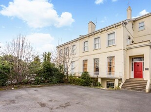 2 bedroom apartment for rent in Lansdown Road Cheltenham GL51