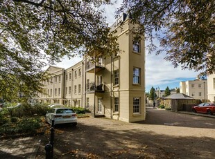 2 bedroom apartment for rent in Mizzen Road, Mount Wise, Plymouth, PL1