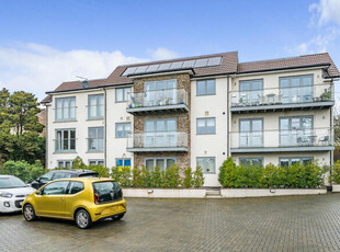 2 Bedroom Apartment For Sale In Bristol, North Somerset