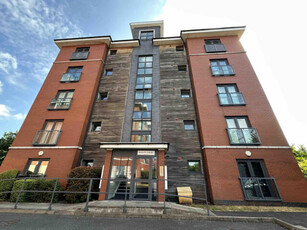2 Bedroom Apartment For Sale In Warrington, Cheshire