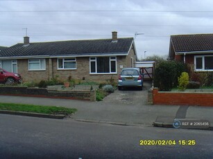2 bedroom bungalow for rent in Torridge Rise, Bedford, MK41