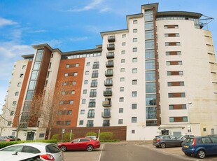 2 bedroom flat for rent in Galleon Way, Cardiff Bay, CF10