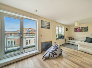 2 bedroom flat for rent in Lower Canal Walk, SOUTHAMPTON, SO14