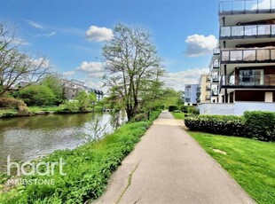 2 bedroom flat for rent in Maidstone, ME16