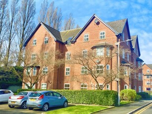 2 bedroom flat for rent in Olive Shapley Avenue, Didsbury, Manchester, M20