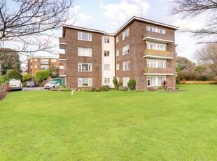 2 Bedroom Flat For Sale In Worthing, West Sussex