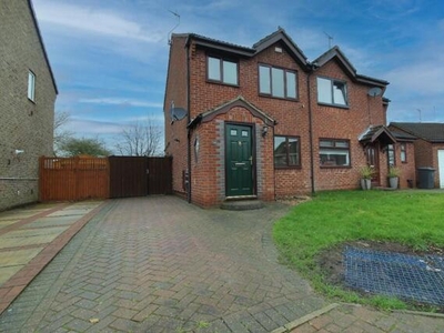2 Bedroom Semi-detached House For Sale In Hull, East Riding Of Yorkshire