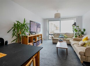 2 bedroom terraced house for rent in Stanthorpe Road, Streatham, Lambeth, London, SW16