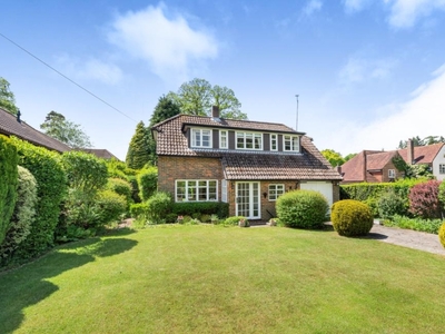 3 Bed House For Sale in Camberley, Surrey, GU15 - 4527909