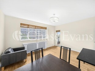 3 bedroom apartment for rent in Chaucer House, Churchill Gardens, Pimlico SW1V