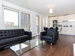 3 bedroom apartment for rent in Ivy Point, St Andrews, Bromley by Bow, E3