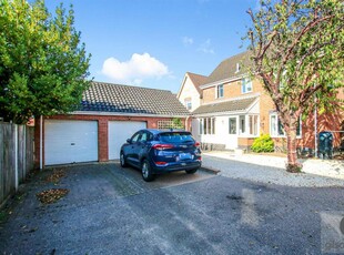 3 bedroom detached house for rent in Pym Close, Dussindale, Thorpe St Andrew, NR7
