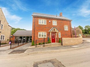 3 Bedroom Detached House For Sale In Ambergate