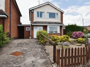 3 bedroom detached house for sale in Riversdale Close, Birstall, Leicester, Leicestershire, LE4
