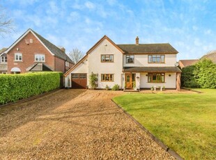 3 Bedroom Detached House For Sale In Sandbach, Cheshire