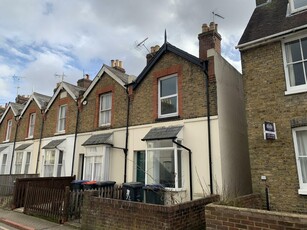 3 bedroom end of terrace house for rent in Black Griffin Lane, CANTERBURY, CT1