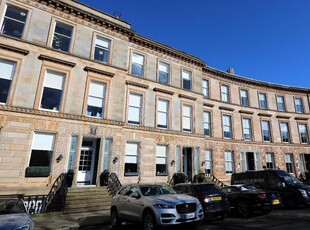 3 bedroom flat for rent in Park Circus, Glasgow, G3