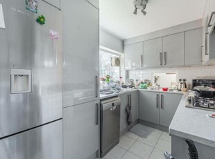 3 Bedroom Flat For Sale In Stanmore
