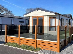 3 Bedroom Park Home For Sale In Bridlington Holiday Park, Carnaby