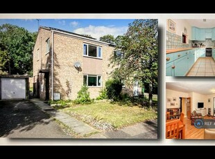 3 bedroom semi-detached house for rent in Deerleap, Bretton, Peterborough, PE3