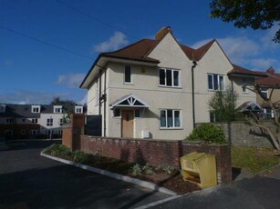 3 bedroom semi-detached house for rent in Southmead Road Westbury-On-Trym, Bristol, BS10