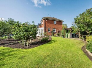 3 Bedroom Semi-detached House For Sale In Milton Keynes, Buckinghamshire