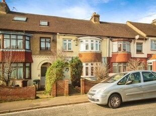 3 Bedroom Terraced House For Sale In Gravesend