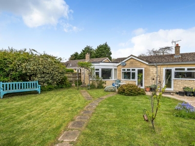 4 Bed Bungalow For Sale in Wychwood View, Minster Lovell, Oxfordshire, OX29 - 5386184